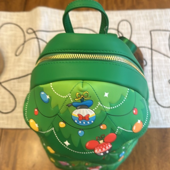 LOUNGEFLY women’s Disney Chip and Dale Tree Ornament Figural Backpack - Picture 9 of 16